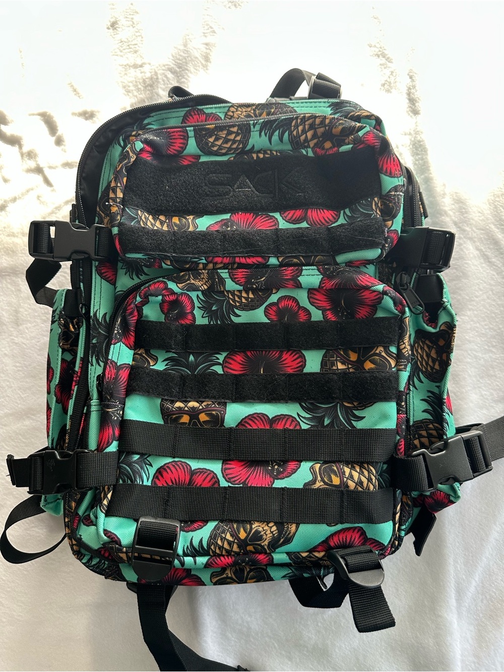 Sack Men's Pineapple & Hibiscus Print Backpack - Teal, Red & Black